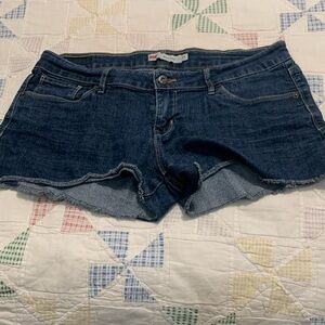 Levi’s Levi Strauss & Co. Denim Blue Jean Shorty Short Size Juniors 15